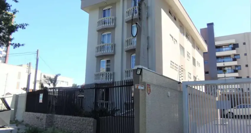 Apartamento com 3 quartos para alugar na Rua Desembargador Arthur Leme, 406, Bacacheri, Curitiba