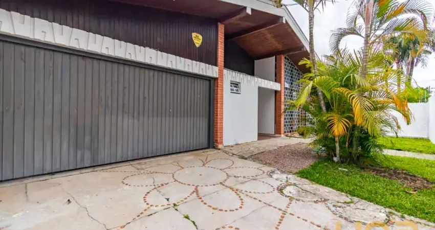 Casa para alugar na Avenida Senador Souza Naves, 1014, Cristo Rei, Curitiba