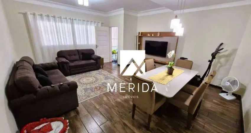 Sobrado com 3 dormitórios à venda, 238 m² por R$ 989.000,00 - Silveira - Santo André/SP