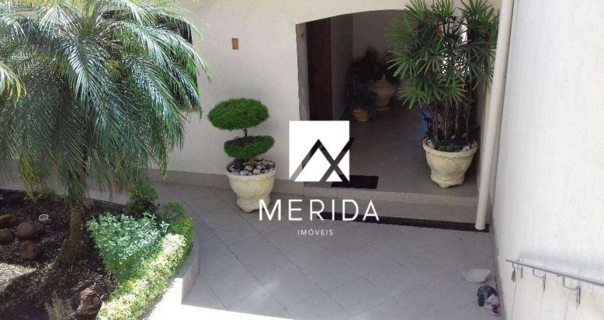 Sobrado com 3 dormitórios à venda, 660 m² por R$ 1.800.000,00 - Campestre - Santo André/SP