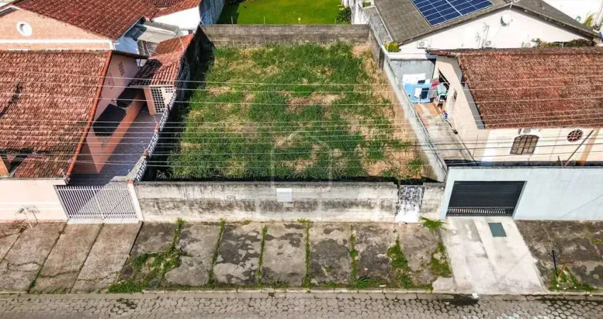 Terreno à venda no Indaiá, Caraguatatuba 