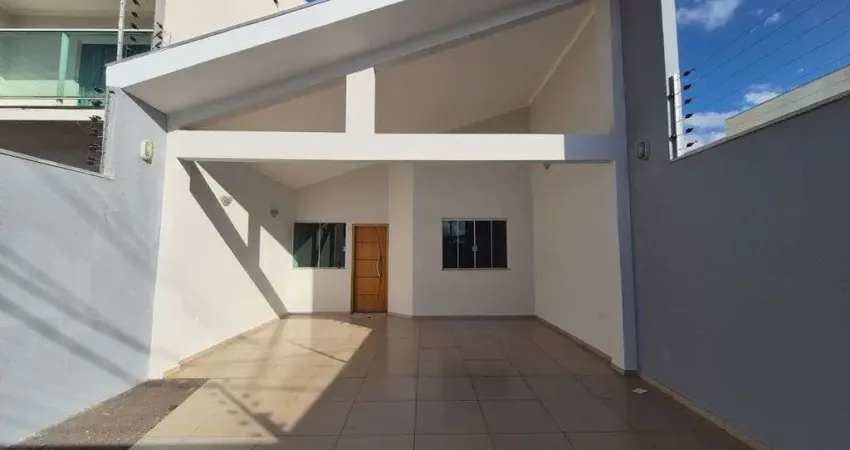 Casa Térrea à Venda no Jardim Real – Maringá | 3 Quartos, Suíte, 112m²