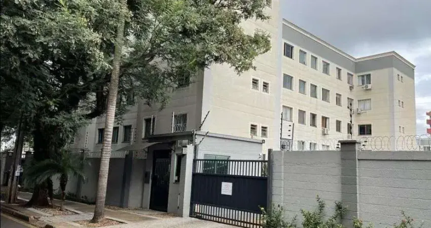 Apartamento Térreo à Venda no Spazio Montegui em Maringá com 2 Quartos