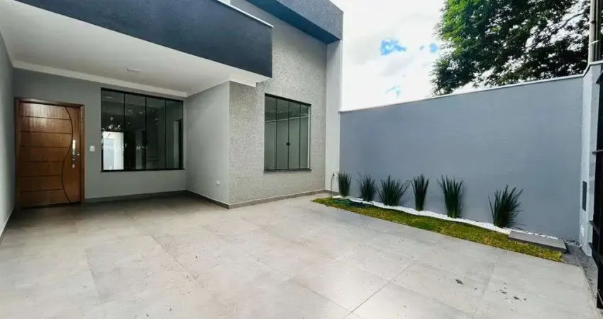 Casa com 3 quartos à venda na Rua Pioneira Helena Felipe Abrão, 485, Parque Hortência, Maringá