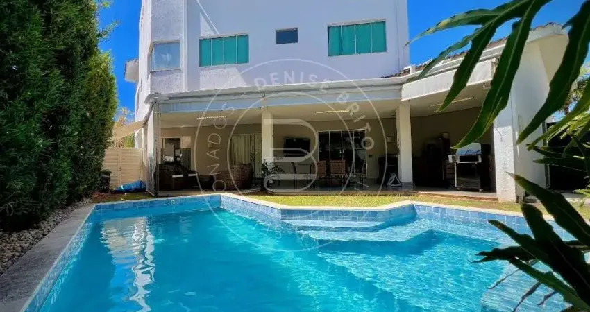 Jardins Atenas - Luxuoso Sobrado no Jardins Atenas, em Goiânia.