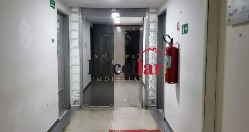 Sala comercial para alugar na Avenida Presidente Vargas, Centro, Rio de Janeiro
