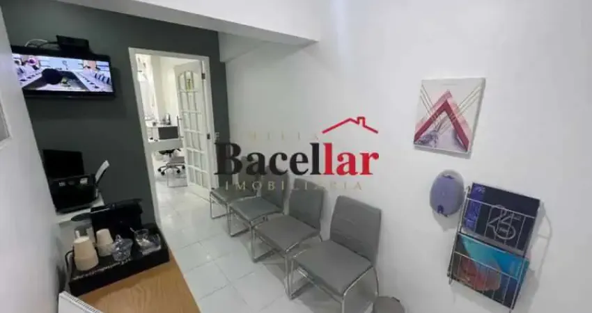 Sala comercial com 2 salas à venda na Praça Saenz Peña, 45, Tijuca, Rio de Janeiro