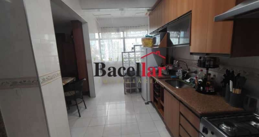 Apartamento com 3 quartos à venda na Rua Silva Guimarães, Tijuca, Rio de Janeiro