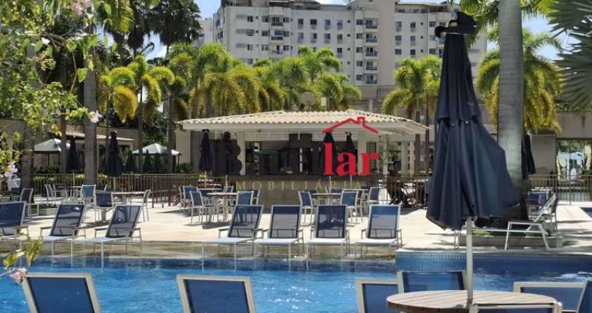 Apartamento com 2 quartos à venda na Avenida Jaime Poggi, Jacarepaguá, Rio de Janeiro