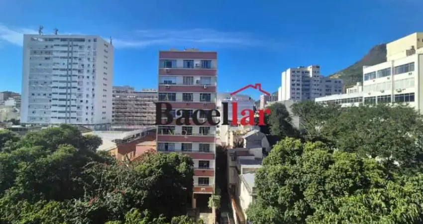 Apartamento com 3 quartos para alugar na Rua Uruguai, Tijuca, Rio de Janeiro
