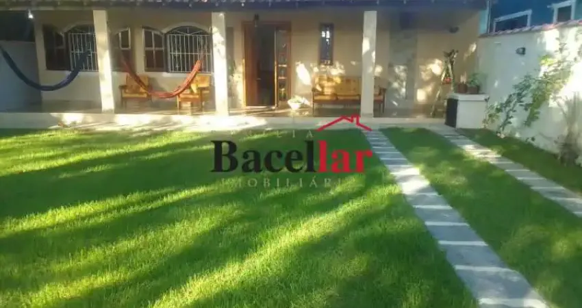 Casa com 2 quartos à venda na Rua Santa Catarina, Praia Seca, Araruama