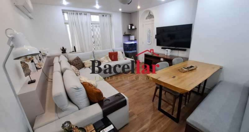Casa em condomínio fechado com 4 quartos à venda na Rua Dona Delfina, Tijuca, Rio de Janeiro
