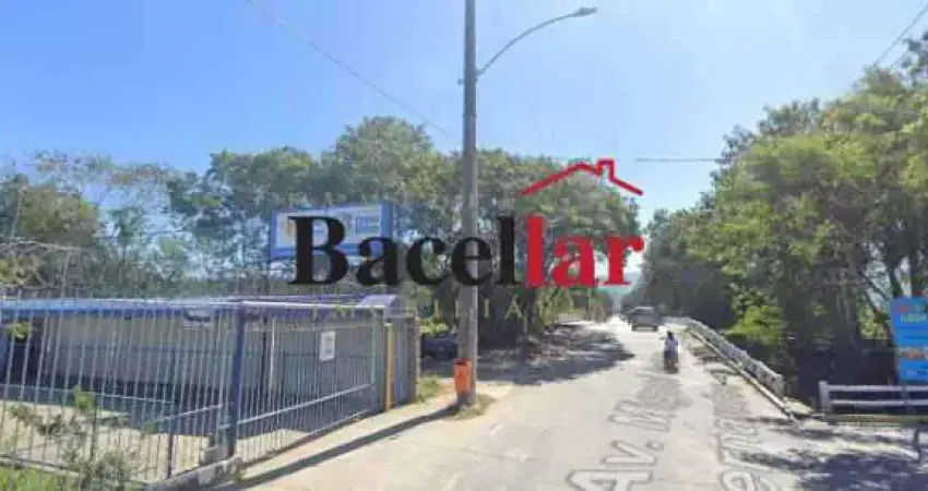 Terreno à venda na Avenida Miguel Antônio Fernandes, Recreio dos Bandeirantes, Rio de Janeiro