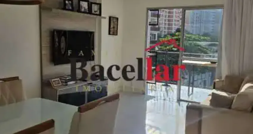 Apartamento com 2 quartos para alugar na Rua Maxwell, Vila Isabel, Rio de Janeiro