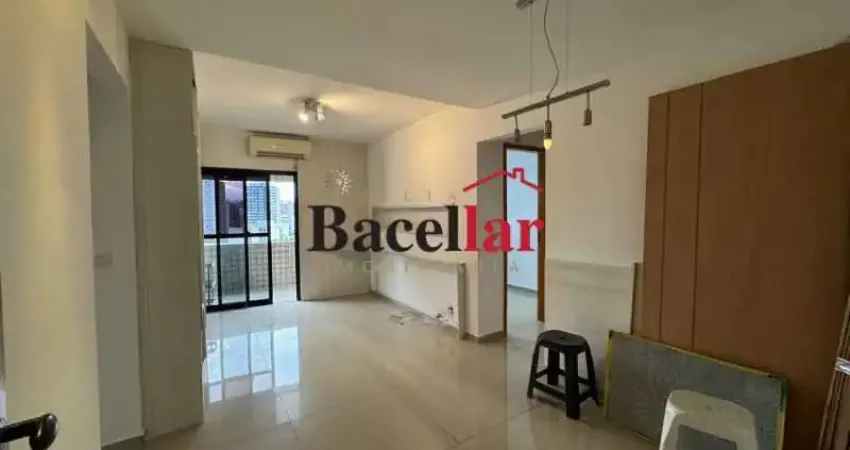 Apartamento com 3 quartos à venda na Rua Conde de Bonfim, Tijuca, Rio de Janeiro
