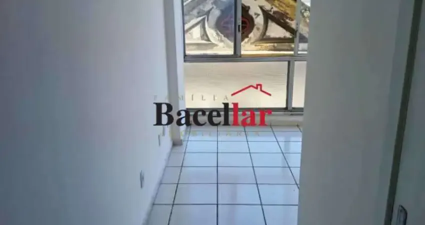 Sala comercial para alugar na Avenida Passos, Centro, Rio de Janeiro