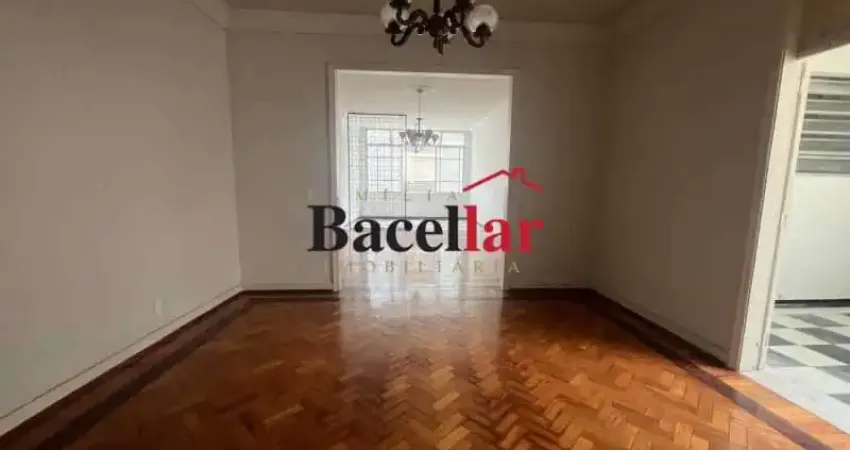 Apartamento com 3 quartos para alugar na Rua Silva Guimarães, Tijuca, Rio de Janeiro