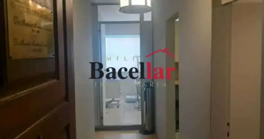 Sala comercial com 3 salas à venda na Rua Padre Elías Gorayeb, Tijuca, Rio de Janeiro