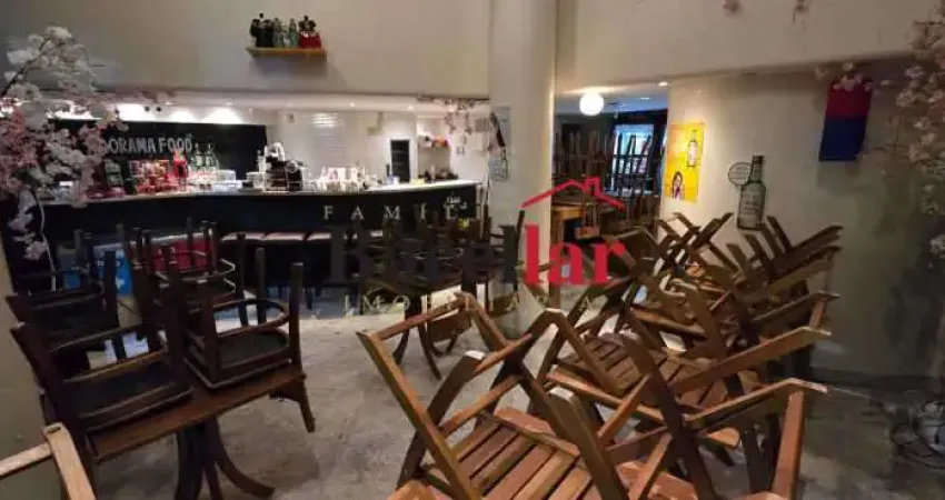 Excelente ponto comercial Lagoa Rj podendo ser utilizado para diversas atividades