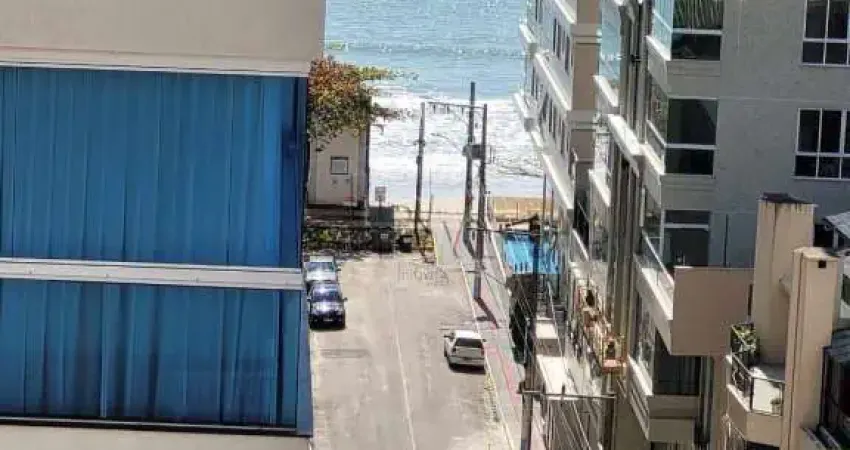 Apartamento com 3 quartos para alugar na Rua 319, 23, Meia Praia, Itapema