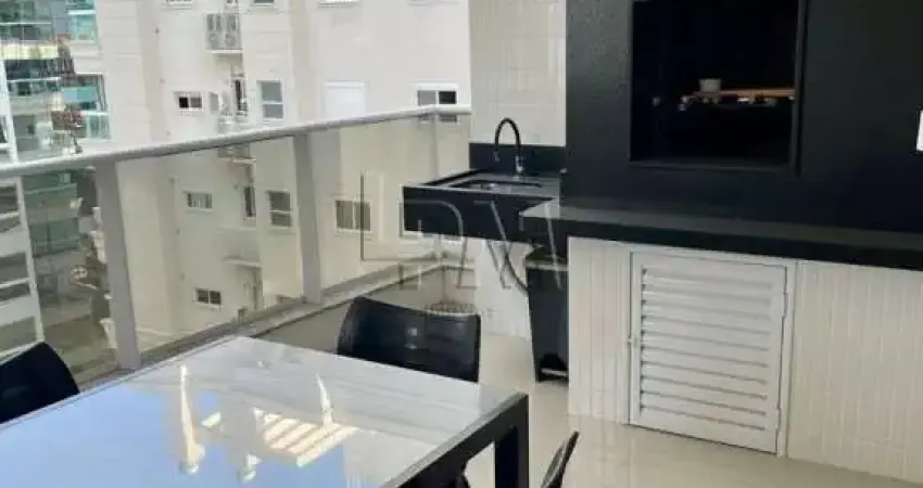 Apartamento com 3 quartos para alugar na Rua 313, 160, Meia Praia, Itapema