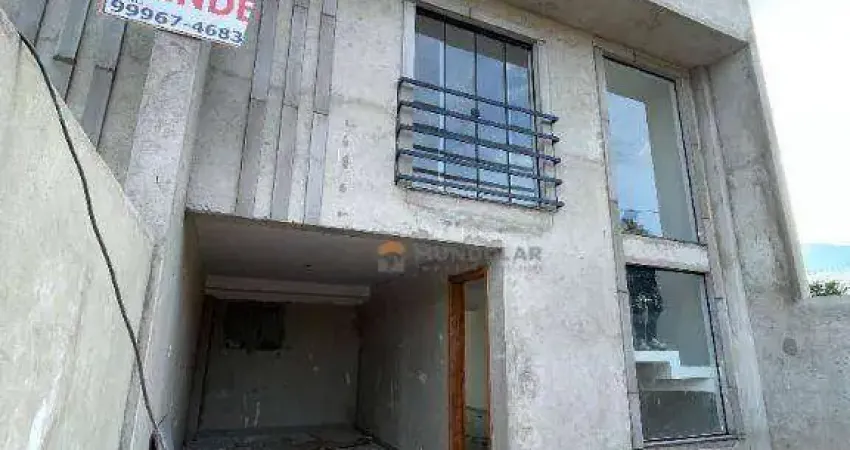 Sobrado com 3 dormitórios à venda, 120 m² por R$ 610.000,00 - Passauna - Araucária/PR