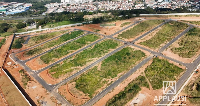 OBRAS em conclusão | LOTES a partir de 250m² em Condomínio Fechado em JUNDIAÍ | Lazer e Lago