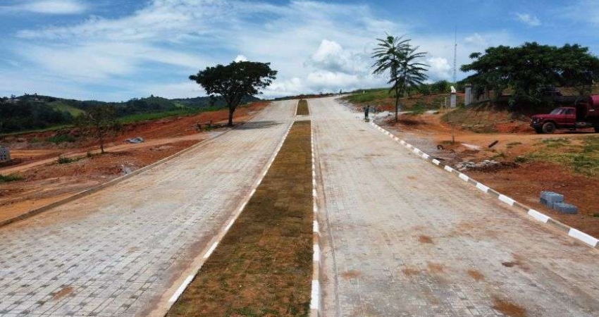 Próximo ao CENTRO | Lotes a partir de 300m² na Região de Atibaia | Lazer e uma vista linda