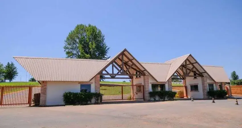 TERRA CAXAMBU | Lotes a partir de 1000m² | Clube completo e Lagos | Facilitado | Consulte