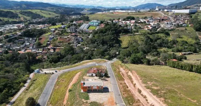 LOTES Residenciais e Comerciais a partir de 250m² em EXTREMA com Lagos e Área de Lazer