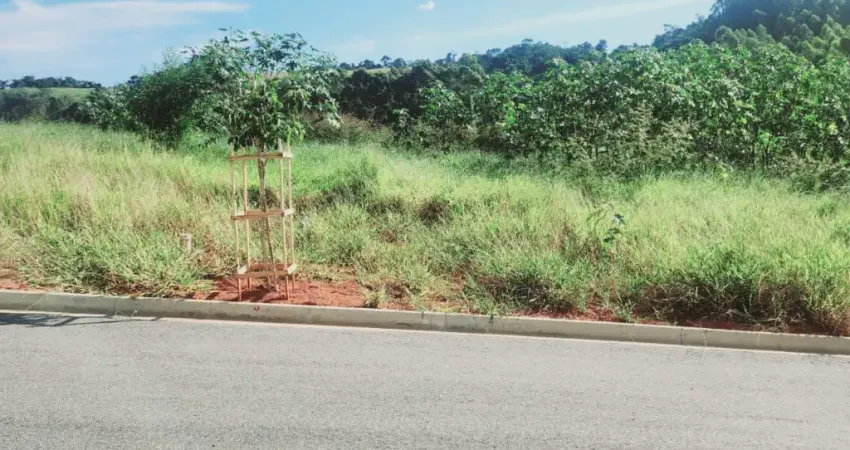 LOTES de 360m² em ATIBAIA com ótima topografia | Ótima localização em Bairro Planejado