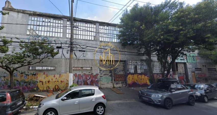 Terreno à venda na Rua Cesário Ramalho, Cambuci, São Paulo