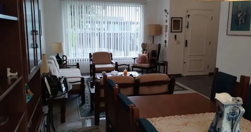 Klabin casa com 3 dormitórios, sendo 1 suíte 3 vagas, Chácara Klabin, no Jardim da Glória, região nobre da Vila Mariana
