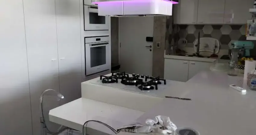 Apartamento com 124m2 com 2 dormitórios tipo suítes 3 vagas na região da vila mariana