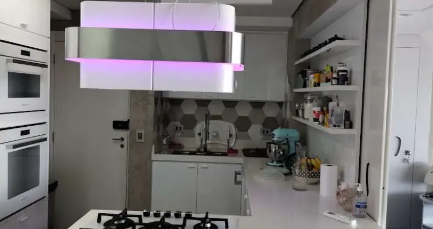 Apartamento com 124m2 com 2 dormitórios tipo suítes 3 vagas na região da Vila Mariana