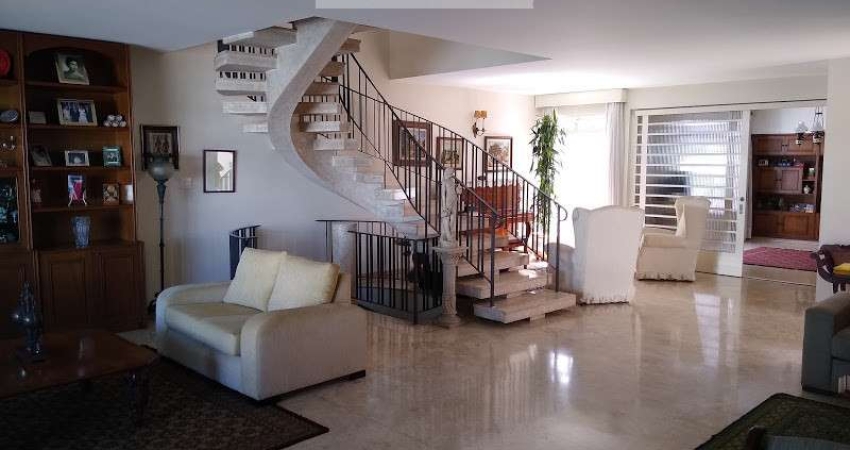 Casa 3 dormitórios 1 suíte escritório 3 vagas área nobre do Klabin Vila Mariana Jardim da Gloria