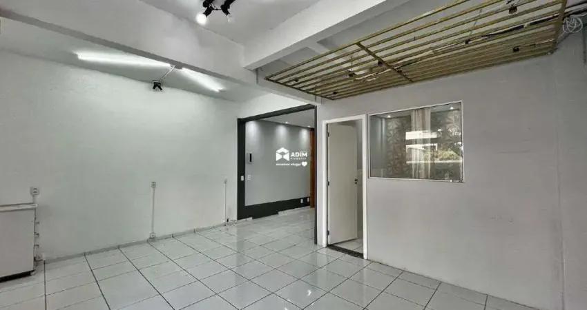 Aluguel Anual: Sala Térrea comercial 60m² Avenida Alvin Bauer - Centro Balneário Camboriú.
