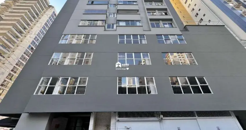 Aluguel Anual: Apartamento 1 quarto mobiliado no centro de Balneário Camboriú.