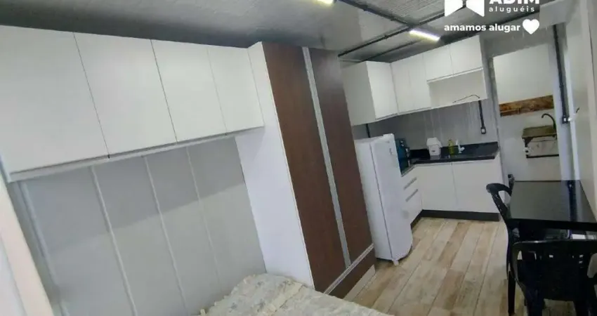 Aluguel anual: Studio estilo industrial em Camboriú