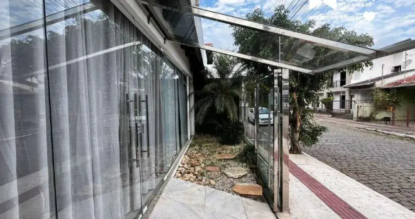 Aluguel anual: sala comercial com 60m no centro de balneário camboriú.