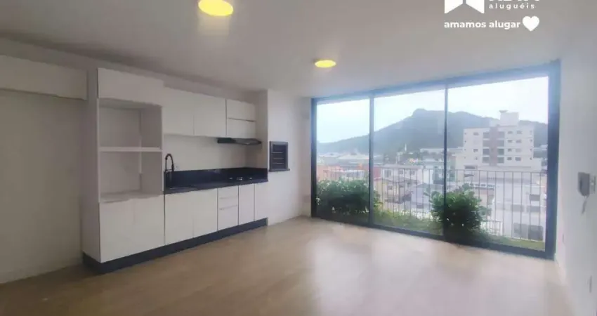 Aluguel anual: apartamento novo de 2 quartos no centro em balneário camboriú