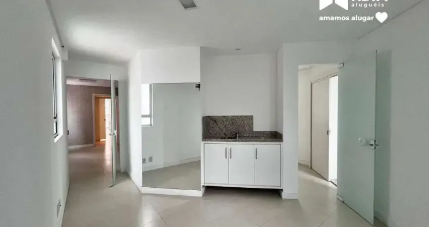 Aluguel Anual: Sala comercial em centro médico no Bairro Pioneiros - Balneário Camboriú