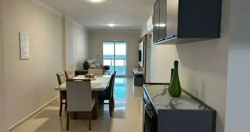 Aconchegante apartamento tipo para venda em Maracanã com 3 quartos, sendo 2 suítes, 114m²