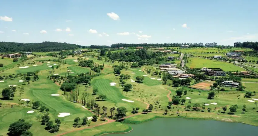 Venda maravilhoso terreno em frente ao campo de golfe  ( com título de praia) no