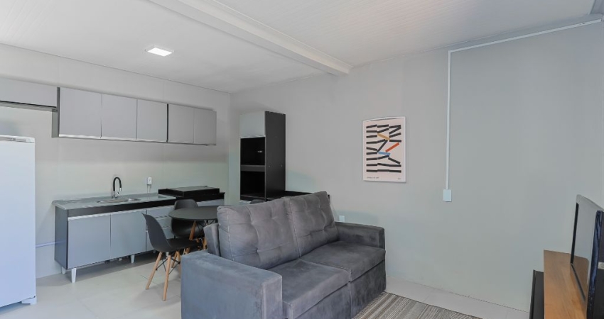 Apto de 1 Quarto 100% Mobiliado na Vila das Acácias – Viva o Melhor do Sul da Ilha!