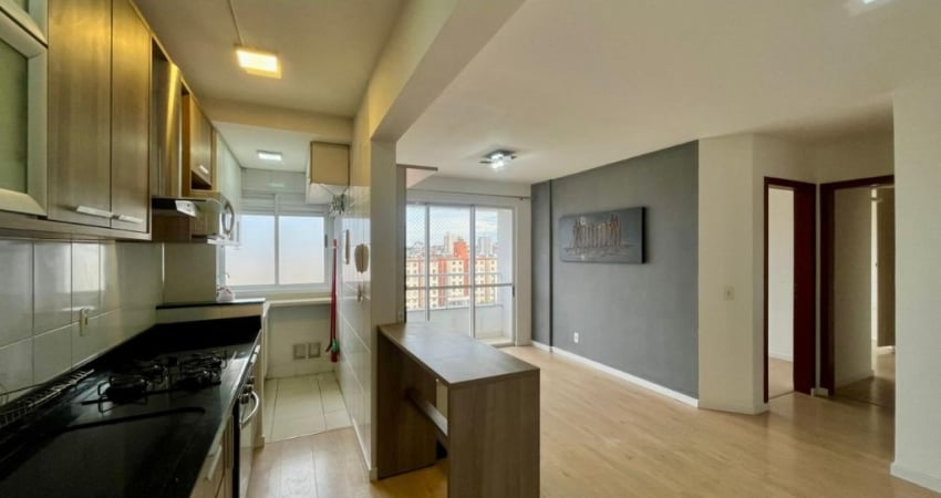 Conforto e Praticidade em São José – 2 Quartos com Vaga e Varanda