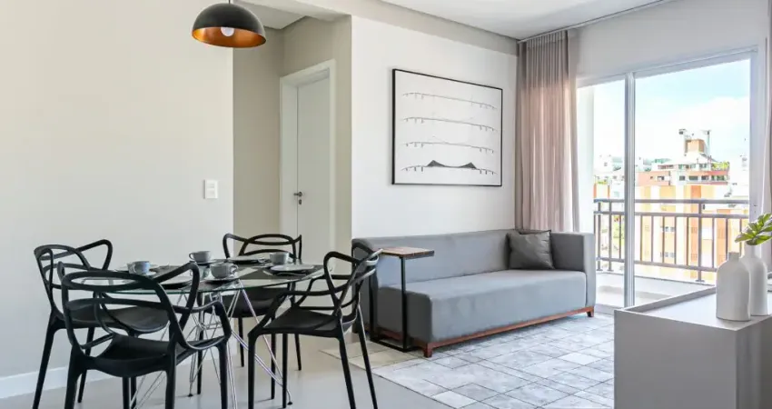 Apartamento de 2 quartos mobiliado no Navona – Novo, com varanda e a poucos passos da UFSC