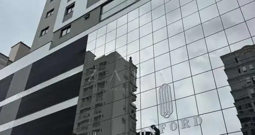 Apartamento com 3 quartos à venda na Rua 280, 374, Meia Praia, Itapema