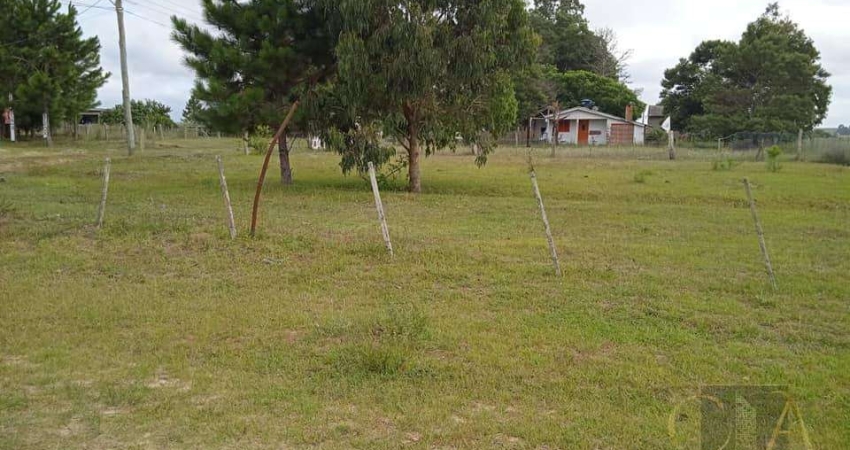 Terreno à venda na Avenida A, Quinta, Rio Grande
