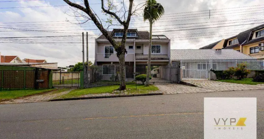 Sobrado com 4 dormitórios à venda, 345 m² por R$ 1.550.000,00 - Bacacheri - Curitiba/PR